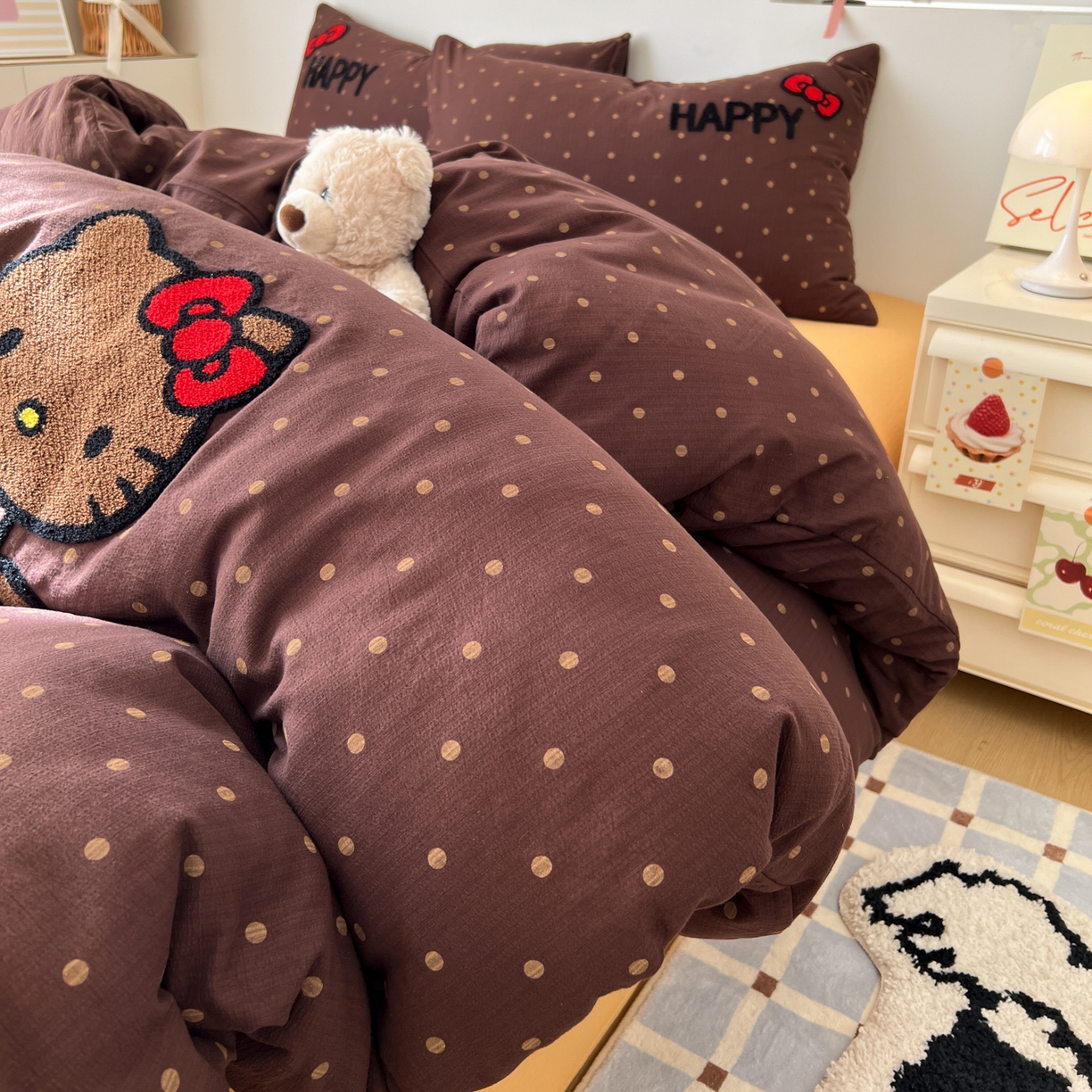 91家纺网 家纺一手货源 找家纺 童颜 2026新款软糯泡芙纱水洗棉卡通毛巾绣四件套 黑皮波点