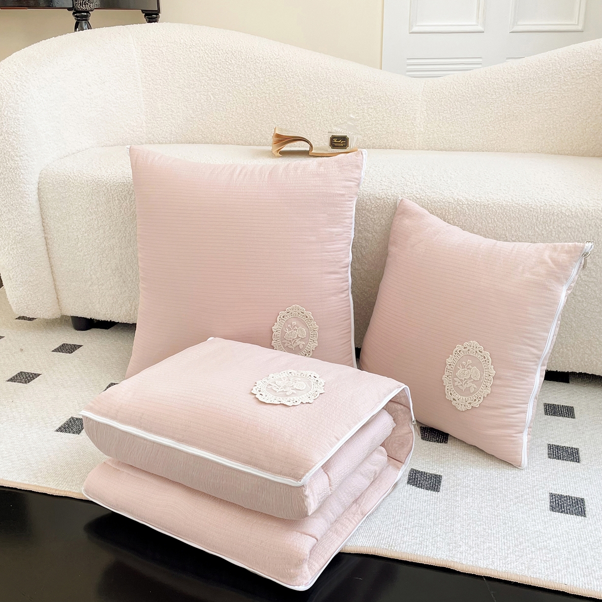 番茄+ 2026新款法式极简抱枕被 法式极简—蜜桃粉