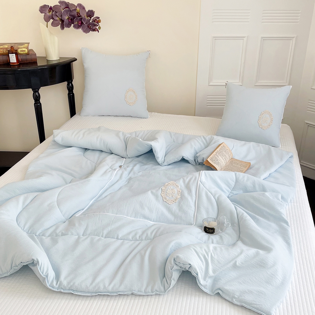 91家纺网 家纺一手货源 找家纺 番茄+ 2026新款法式极简抱枕被 法式极简—清爽蓝