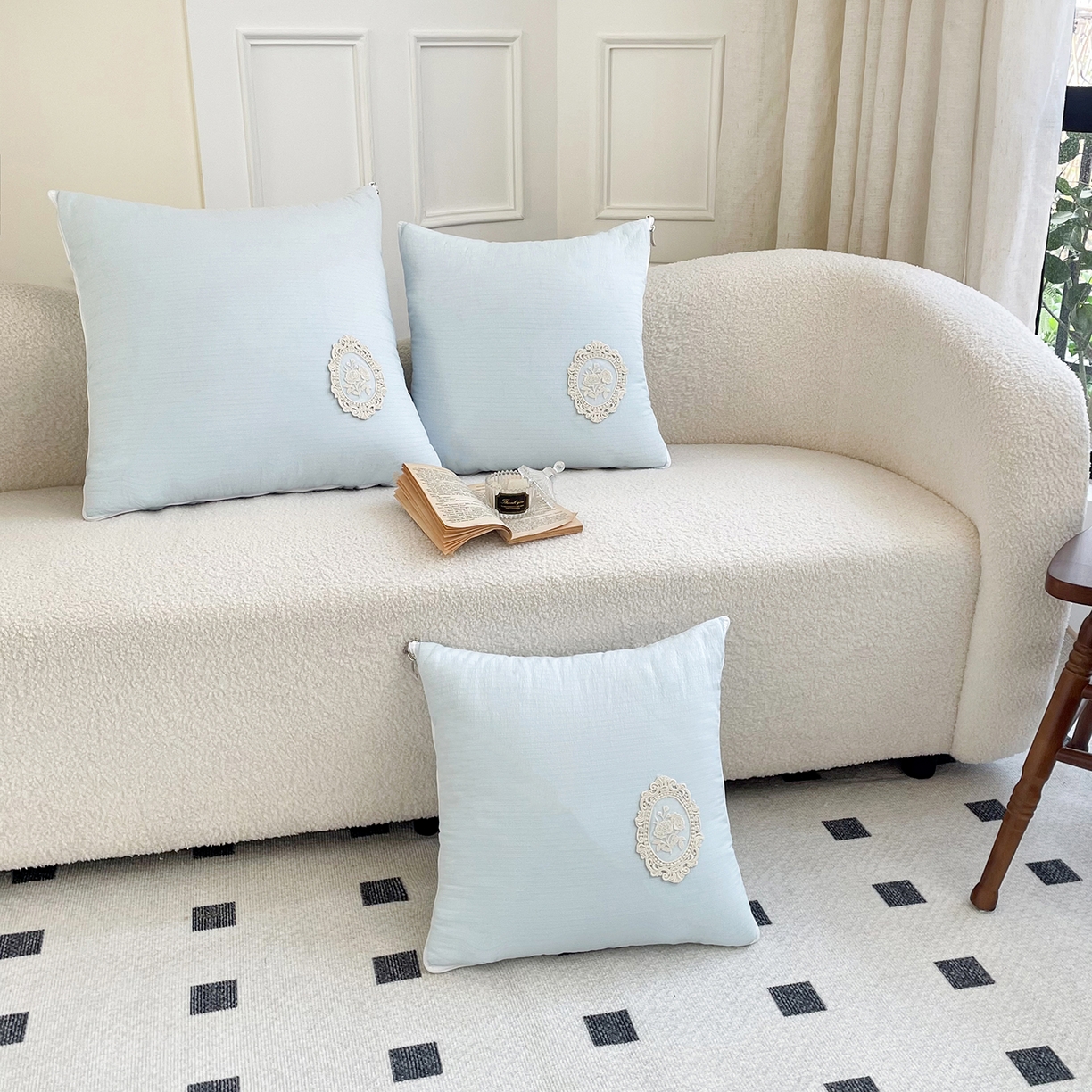 91家纺网 家纺一手货源 找家纺 番茄+ 2026新款法式极简抱枕被 法式极简—清爽蓝