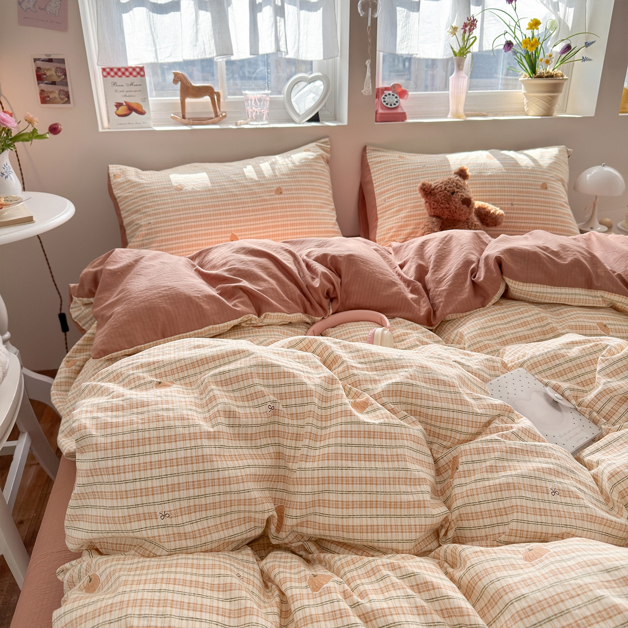 91家纺网 家纺一手货源 找家纺 罗亿家纺 2026年新款泡芙水洗棉双层纱四件套 南瓜日记