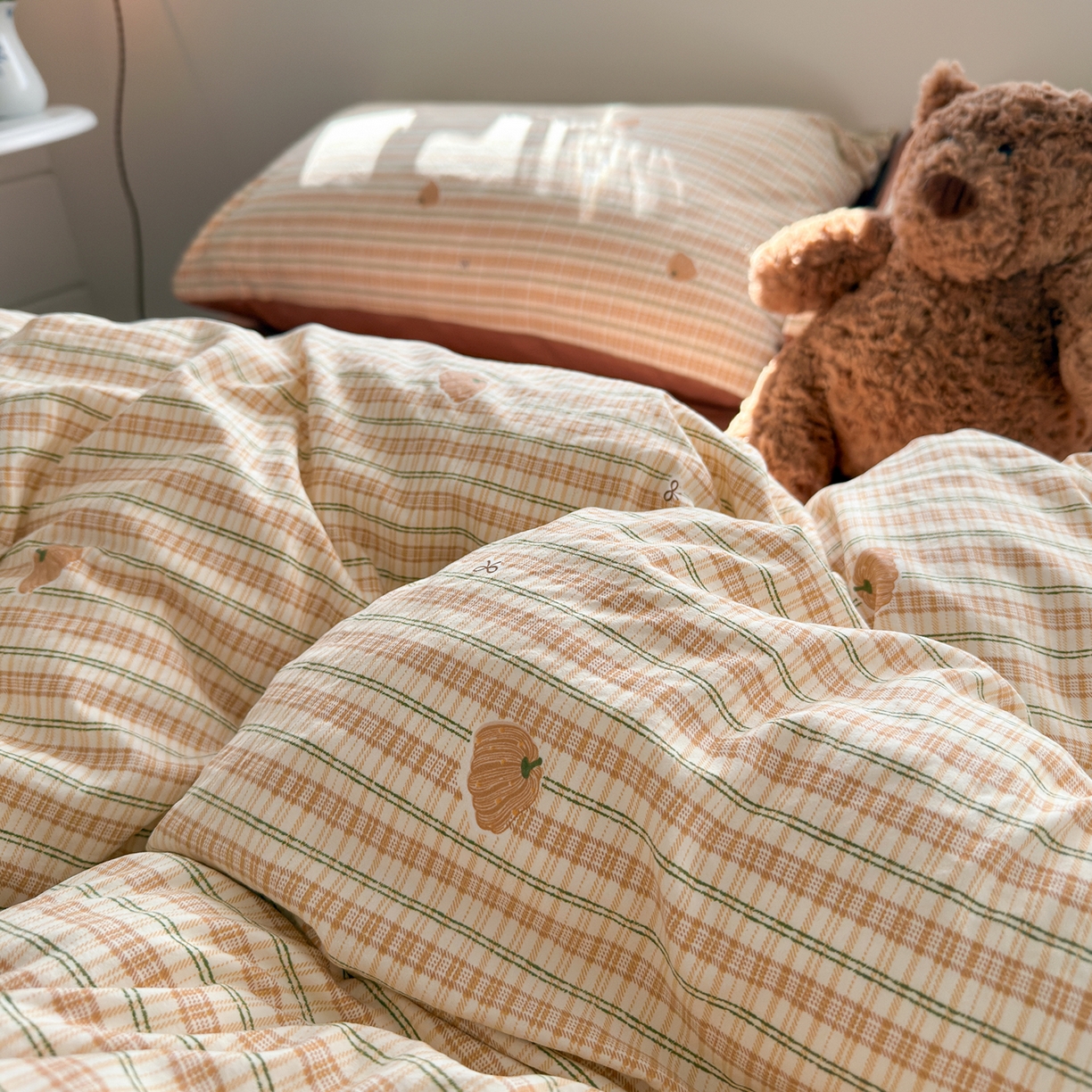 91家纺网 家纺一手货源 找家纺 罗亿家纺 2026年新款泡芙水洗棉双层纱四件套 南瓜日记