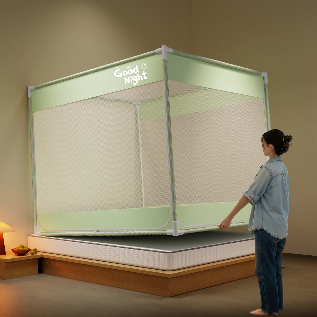 91家纺网 家纺一手货源 找家纺 初心家纺 2026新款外穿杆坐床防摔蚊帐-场景一 绿-字母