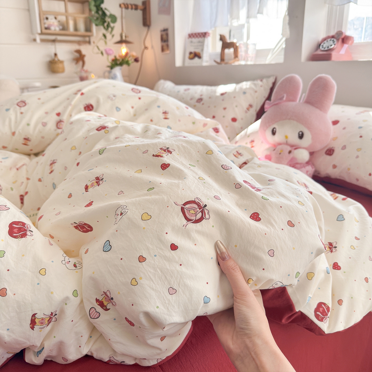 91家纺网 家纺一手货源 找家纺 罗亿家纺 2026年新款泡芙水洗棉双层纱四件套 苹果乐园