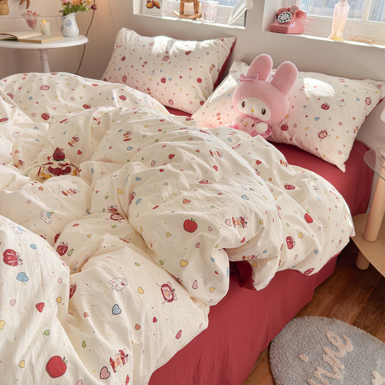 91家纺网 家纺一手货源 找家纺 罗亿家纺 2026年新款泡芙水洗棉双层纱四件套 苹果乐园