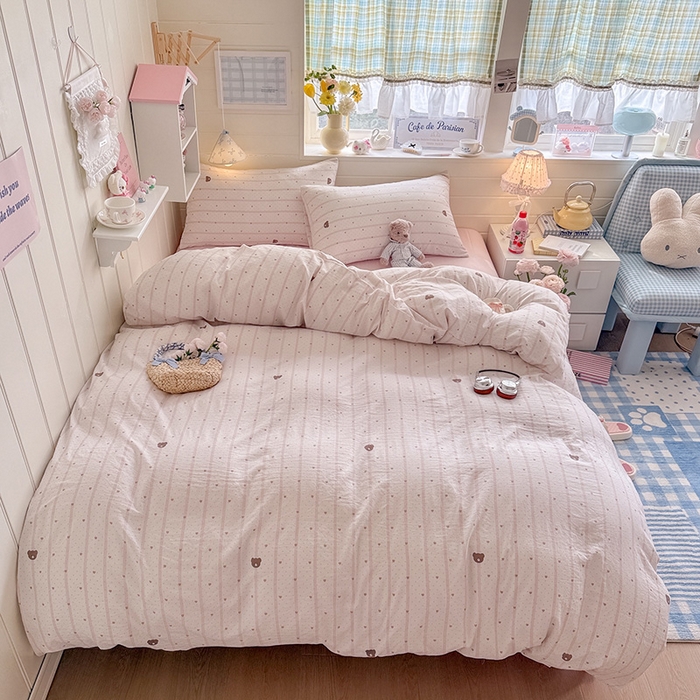 91家纺网 家纺一手货源 找家纺 罗亿家纺 2026年新款泡芙水洗棉双层纱四件套 文艺小熊