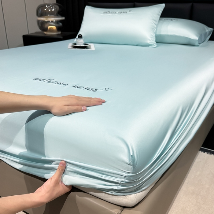 91家纺网 家纺一手货源 找家纺 利欧 2026新款水洗真丝-LI利-单床笠床笠三件套 利-耀光蓝