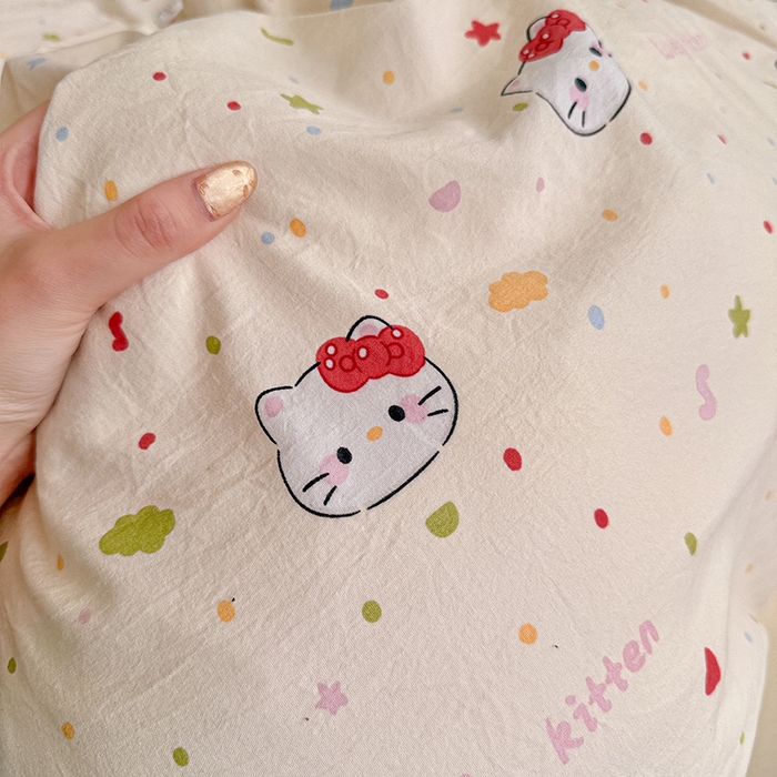 91家纺网 家纺一手货源 找家纺 罗亿家纺 2026年新款泡芙水洗棉双层纱四件套 芝士奶猫