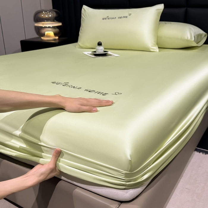 91家纺网 家纺一手货源 找家纺 利欧 2026新款水洗真丝-LI利-单床笠床笠三件套 利-青草绿