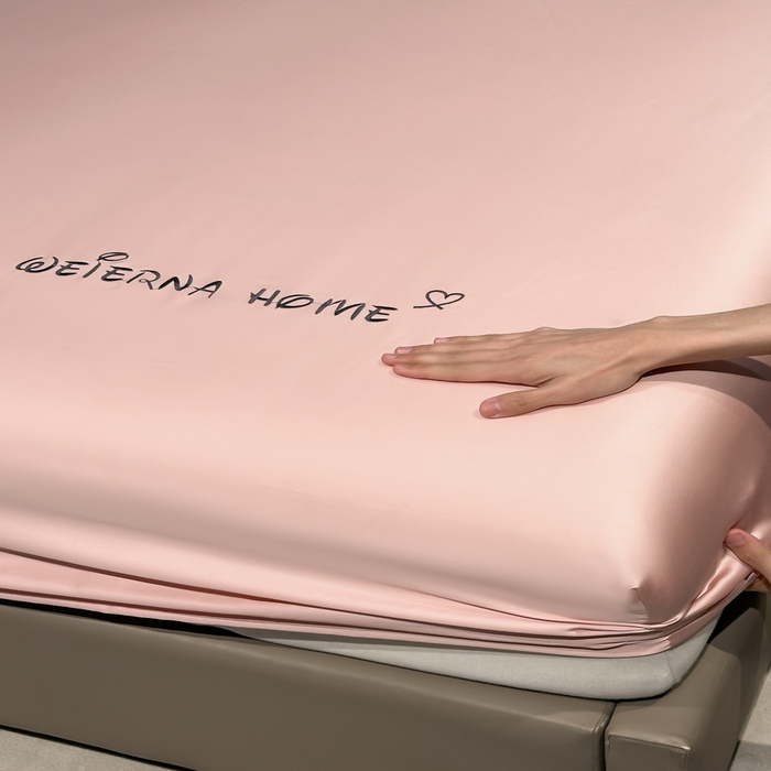 91家纺网 家纺一手货源 找家纺 利欧 2026新款水洗真丝-LI利-单床笠床笠三件套 利-豆沙红