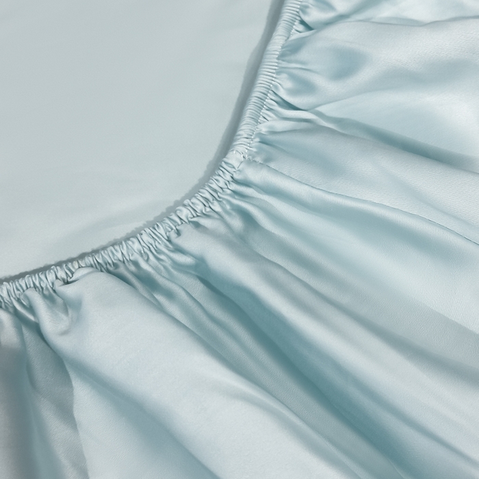 91家纺网 家纺一手货源 找家纺 利欧 2026新款水洗真丝-LI利-单床笠床笠三件套 利-耀光蓝