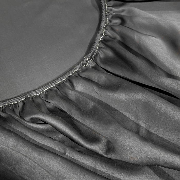 91家纺网 家纺一手货源 找家纺 利欧 2026新款水洗真丝-LI利-单床笠床笠三件套 利-高级灰