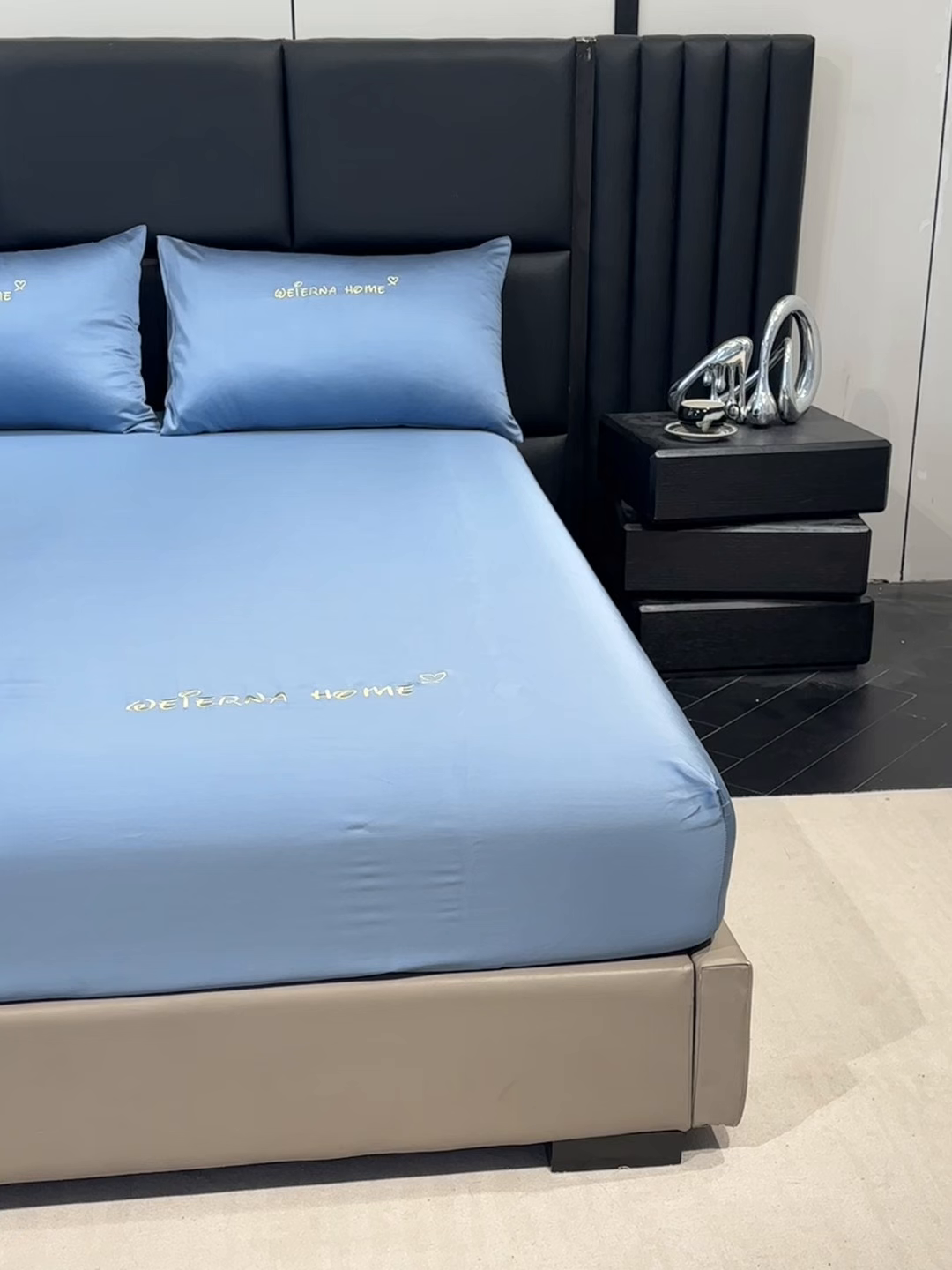 91家纺网 家纺一手货源 找家纺 （总）利欧 2026新款水洗真丝-LI利-单床笠床笠三件套