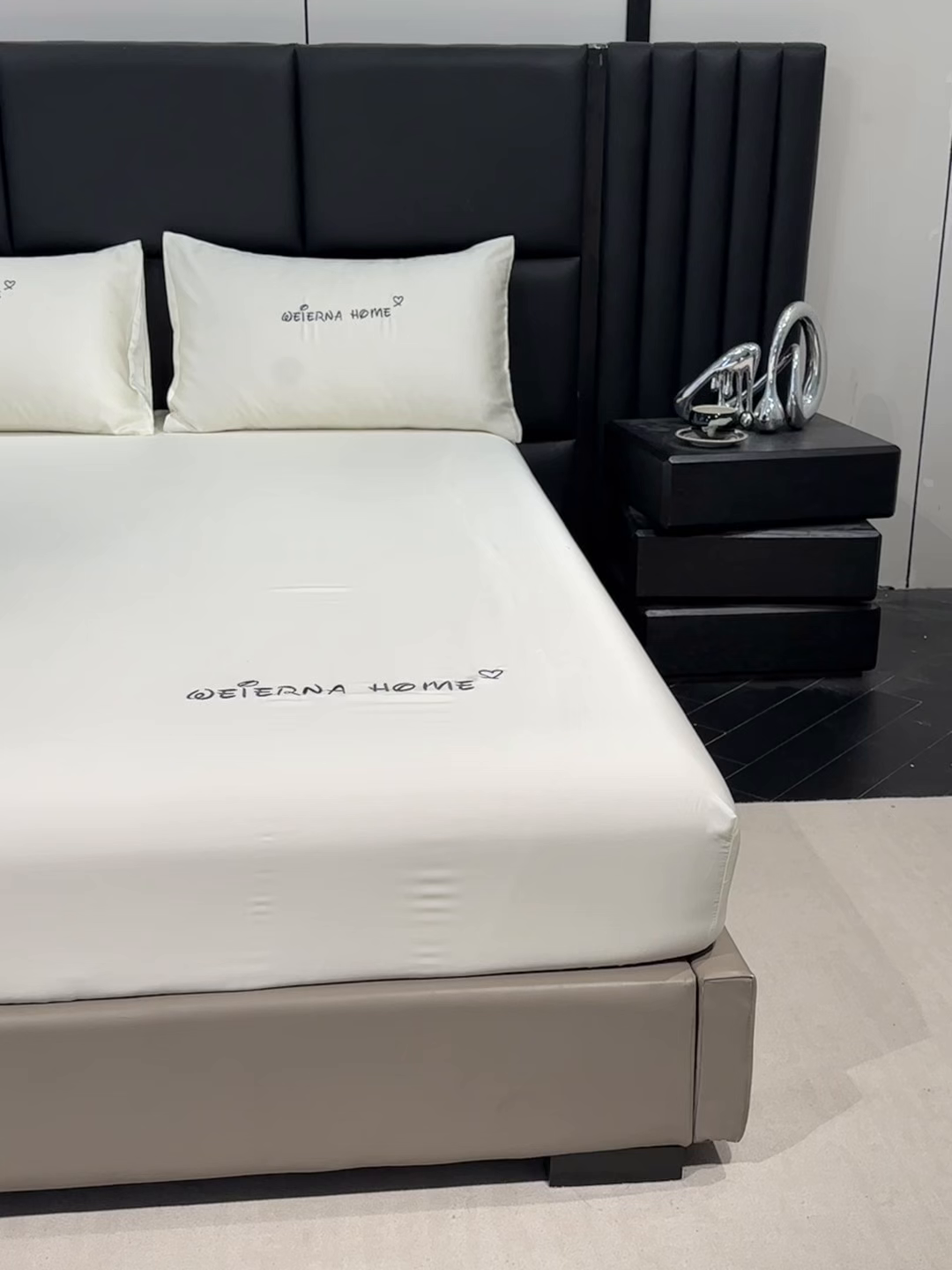 91家纺网 家纺一手货源 找家纺 利欧 2026新款水洗真丝-LI利-单床笠床笠三件套 利-象牙白