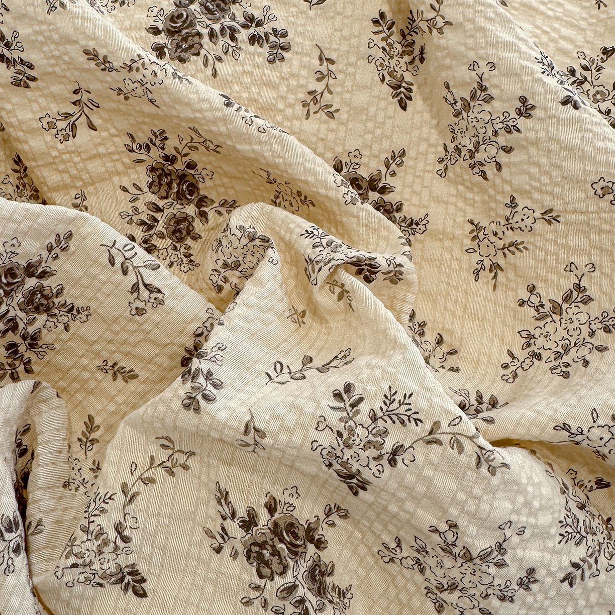 91家纺网 家纺一手货源 找家纺 竹合家纺 2026春夏新品高克重A类泡芙纱泡泡皱皱纱四件套 暮野