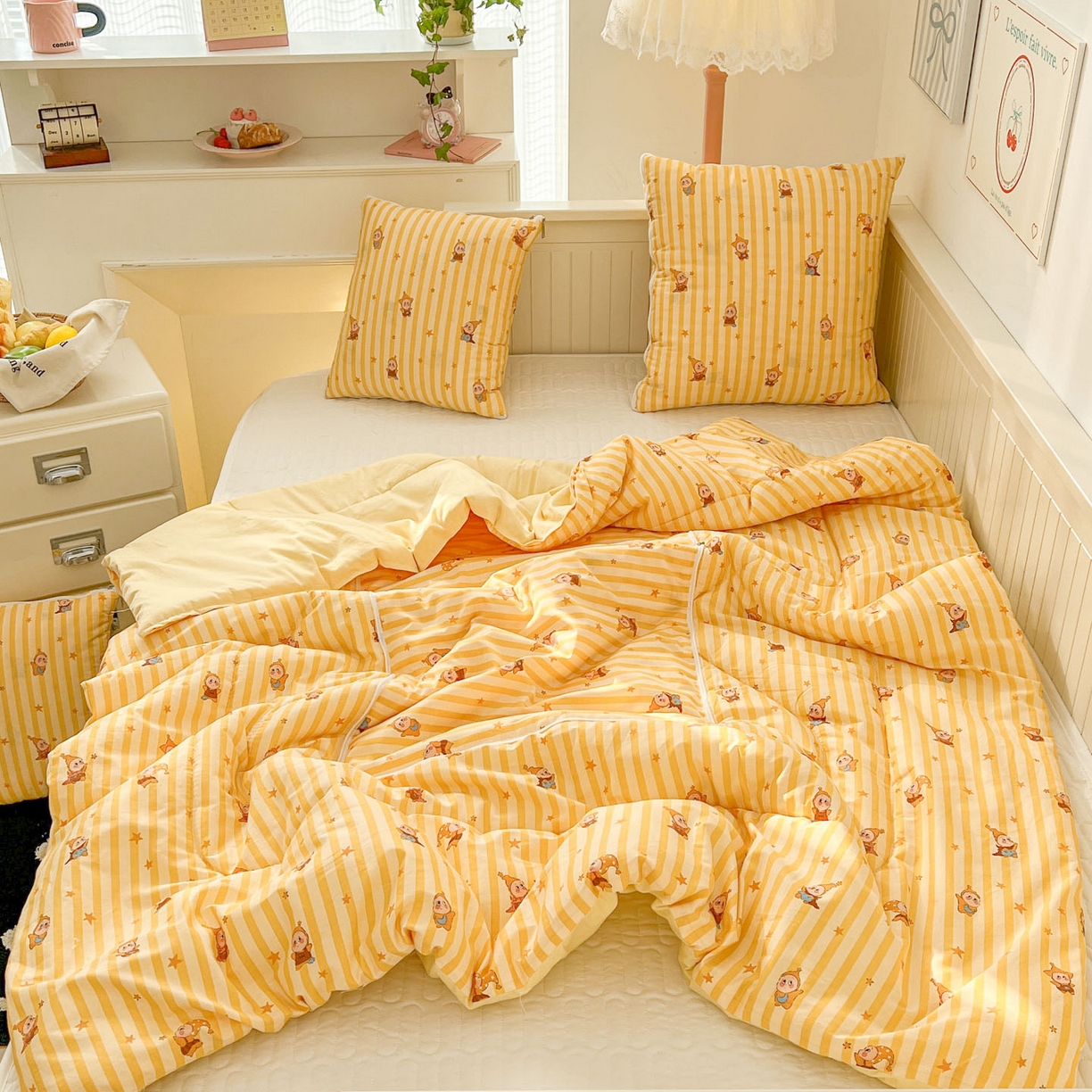 91家纺网 家纺一手货源 找家纺 番茄+ 2026新款全棉纯棉13070小清新卡通全棉系列抱枕被 星星芝士