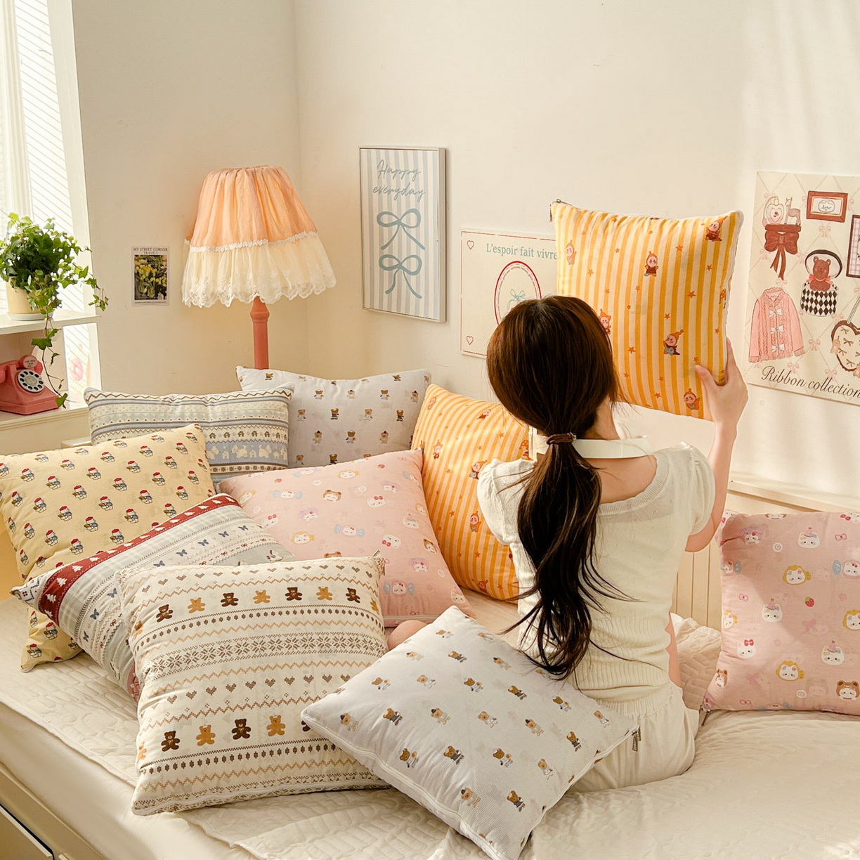 91家纺网 家纺一手货源 找家纺 番茄+ 2026新款全棉纯棉13070小清新卡通全棉系列抱枕被 组合图仅供展示不可下单