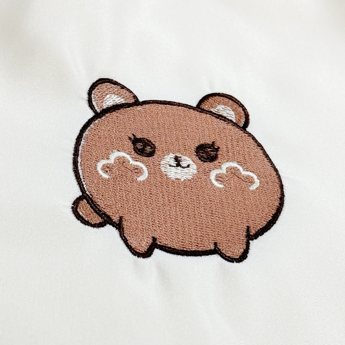 91家纺网 家纺一手货源 找家纺 憨豆家纺 2026新款水洗冰丝夏被四件套（升级抗菌棉）水洗真丝绣花系列夏凉被跨境外贸空调被 小熊-奶白黄