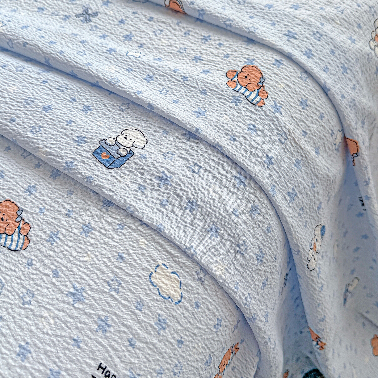 91家纺网 家纺一手货源 找家纺 仟人梦 2026新款云感双层纱印花单床单床单单件 淘气狗