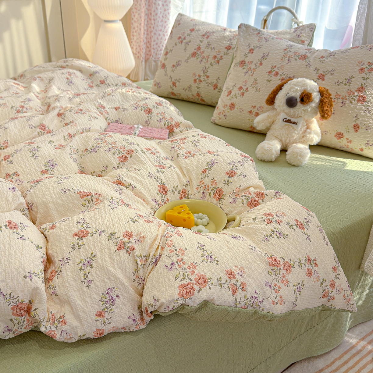 91家纺网 家纺一手货源 找家纺 竹合家纺 2026春夏新品高克重A类泡芙纱泡泡皱皱纱四件套 山花漫