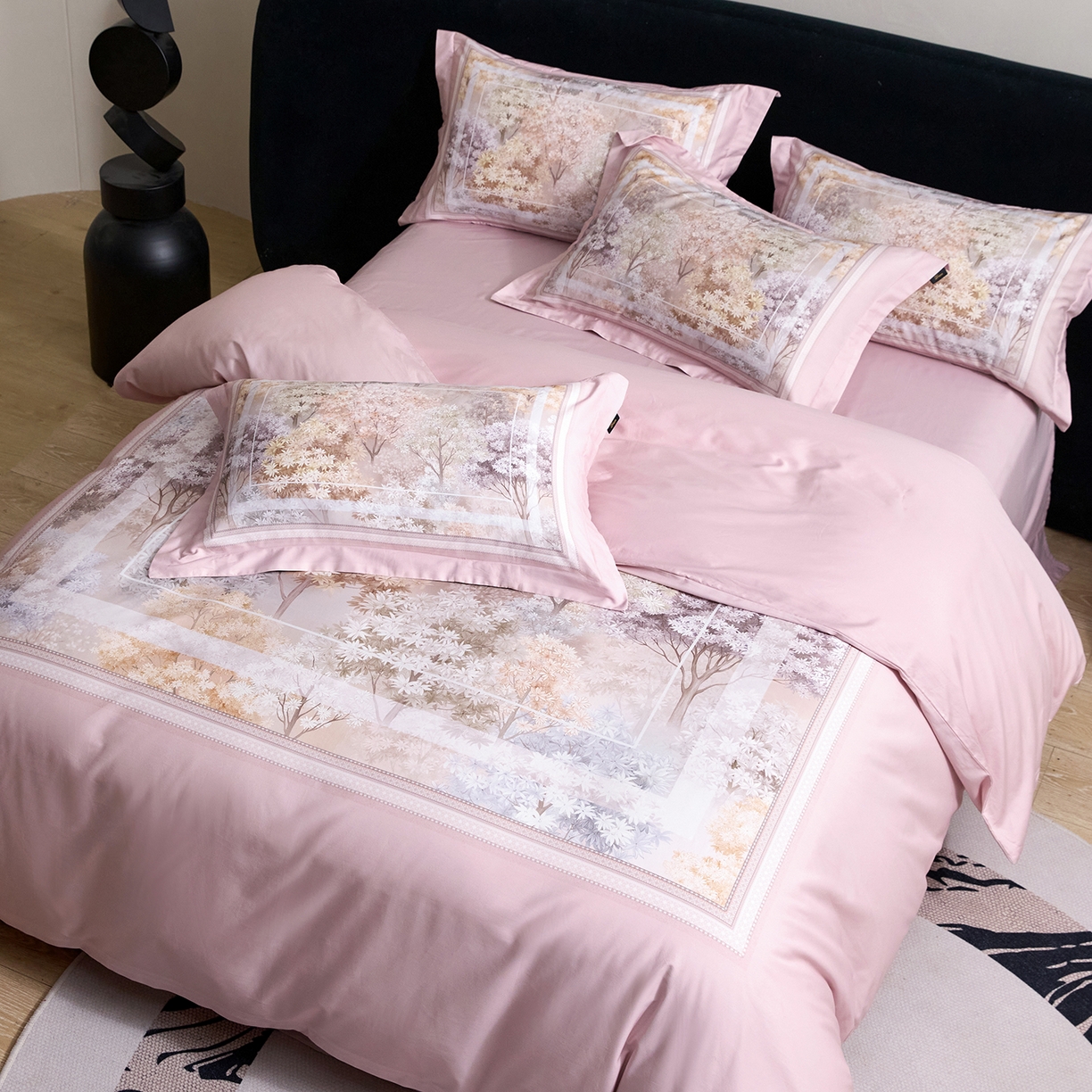 91家纺网 家纺一手货源 找家纺 梧桐树 2026新款60长绒棉平网大版系列四件套 P20锦瑟粉