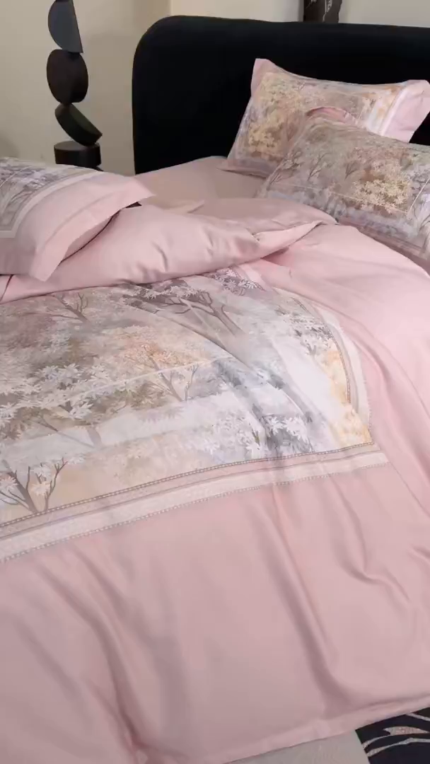 91家纺网 家纺一手货源 找家纺 梧桐树 2026新款60长绒棉平网大版系列四件套 P20锦瑟粉