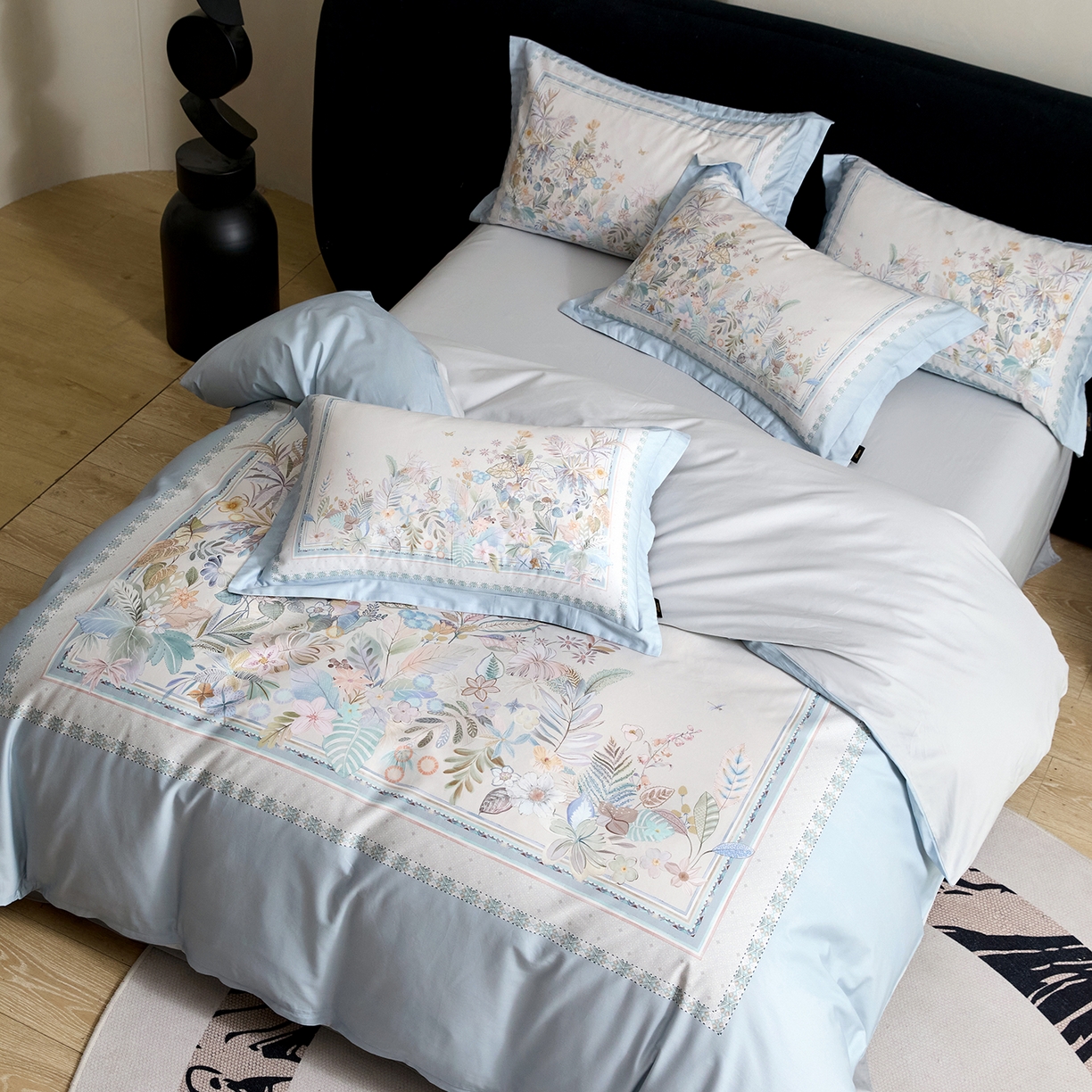 91家纺网 家纺一手货源 找家纺 梧桐树 2026新款60长绒棉平网大版系列四件套 P22梦之瑶蓝