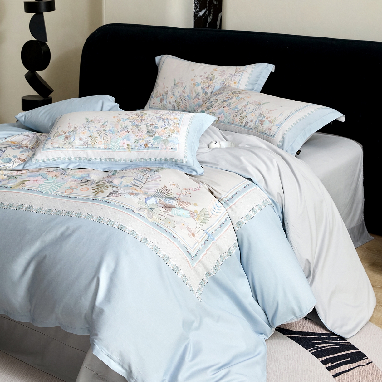 91家纺网 家纺一手货源 找家纺 梧桐树 2026新款60长绒棉平网大版系列四件套 P22梦之瑶蓝