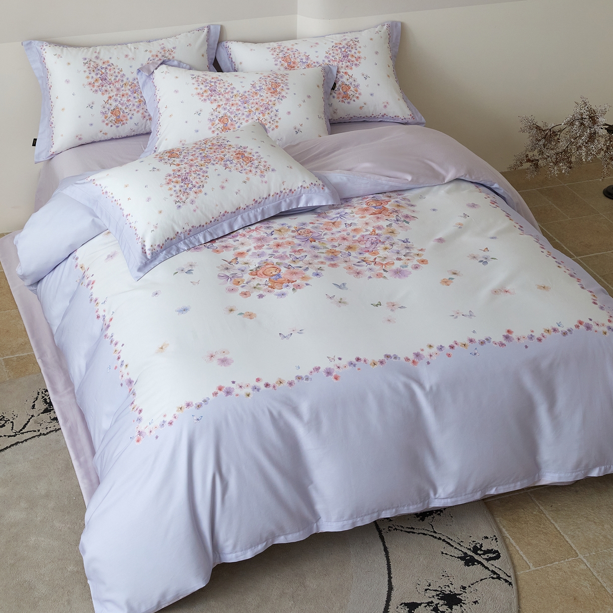 91家纺网 家纺一手货源 找家纺 梧桐树 2026新款60长绒棉平网大版系列四件套 P24蝶梦紫