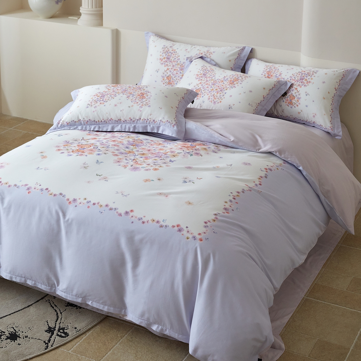 91家纺网 家纺一手货源 找家纺 梧桐树 2026新款60长绒棉平网大版系列四件套 P24蝶梦紫