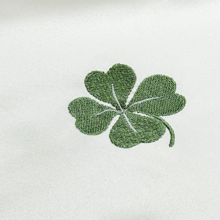 91家纺网 家纺一手货源 找家纺 憨豆家纺 2026新款水洗冰丝夏被四件套（升级抗菌棉）水洗真丝绣花系列夏凉被跨境外贸空调被 四叶草-奶白绿