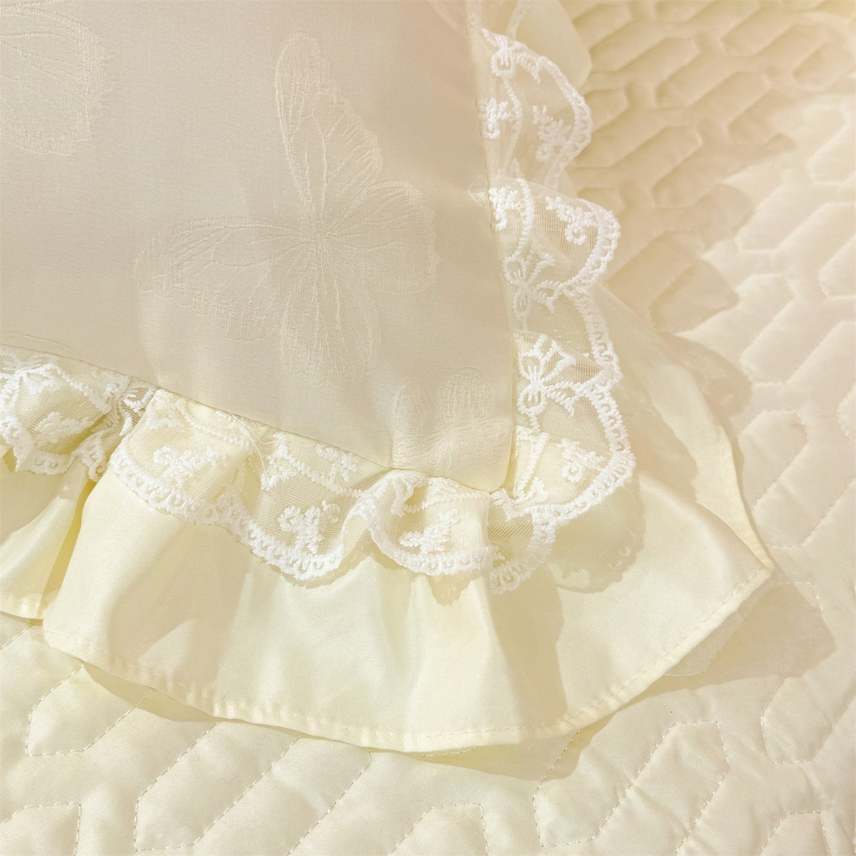 91家纺网 家纺一手货源 找家纺 （总）优贝家纺 2026春夏新款提花水洗天丝冰丝天丝韩版夹棉床盖四件套