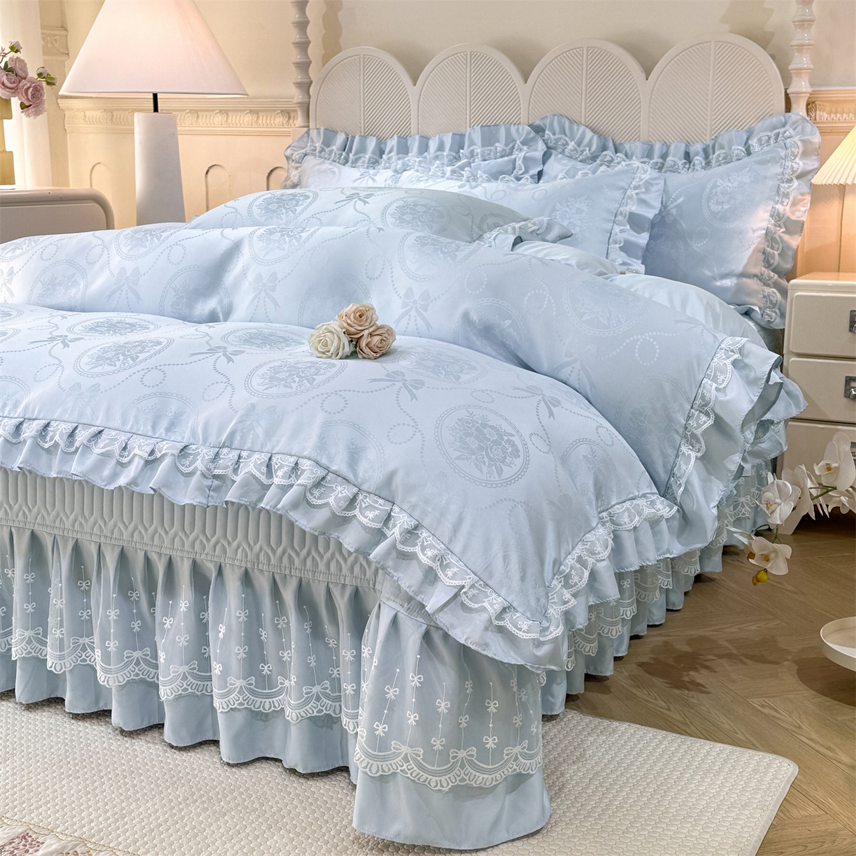 91家纺网 家纺一手货源 找家纺 优贝家纺 2026春夏新款提花水洗天丝冰丝天丝韩版夹棉床盖四件套 花涧-天蓝