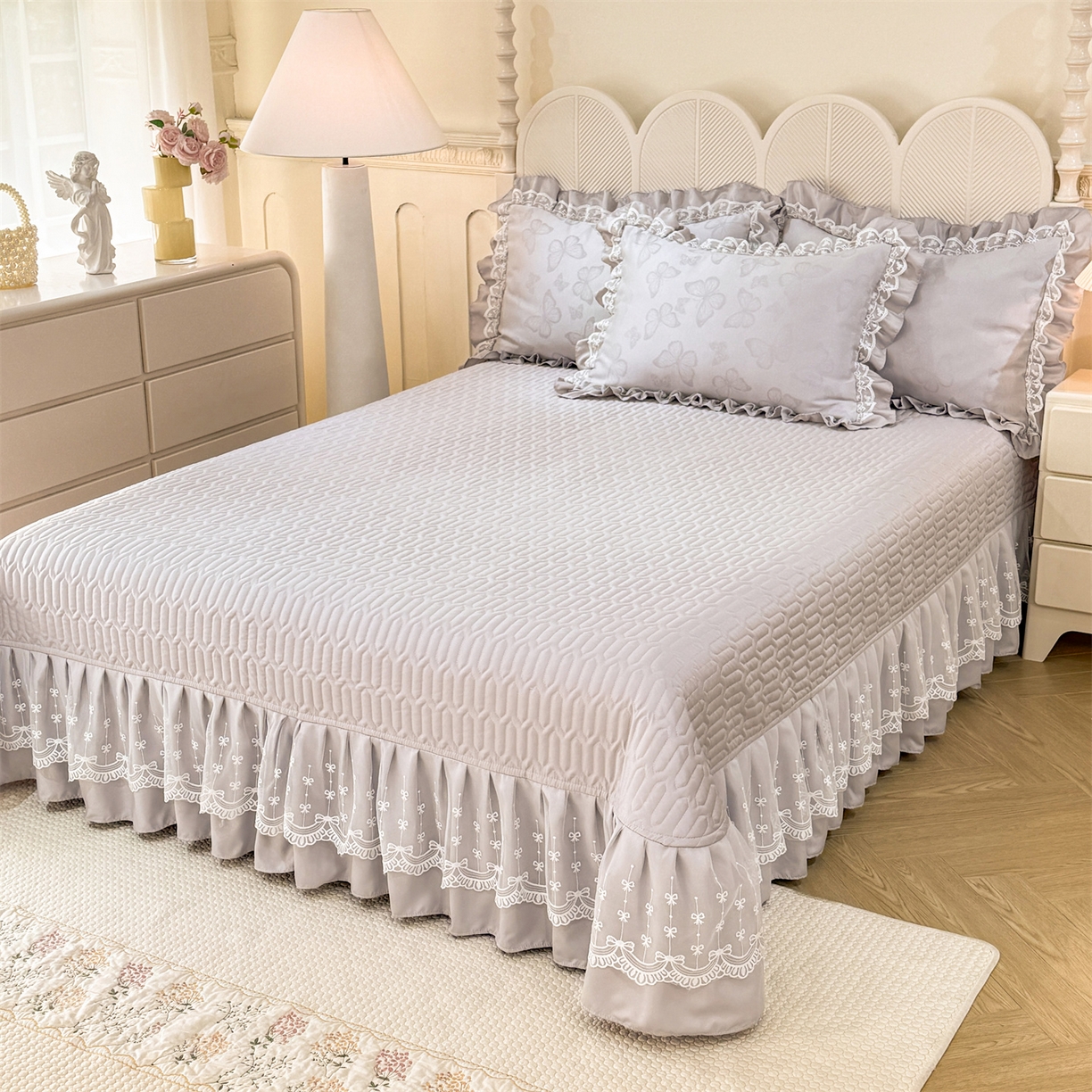 91家纺网 家纺一手货源 找家纺 优贝家纺 2026春夏新款提花水洗天丝冰丝天丝韩版夹棉床盖四件套 蝶舞-绅士灰