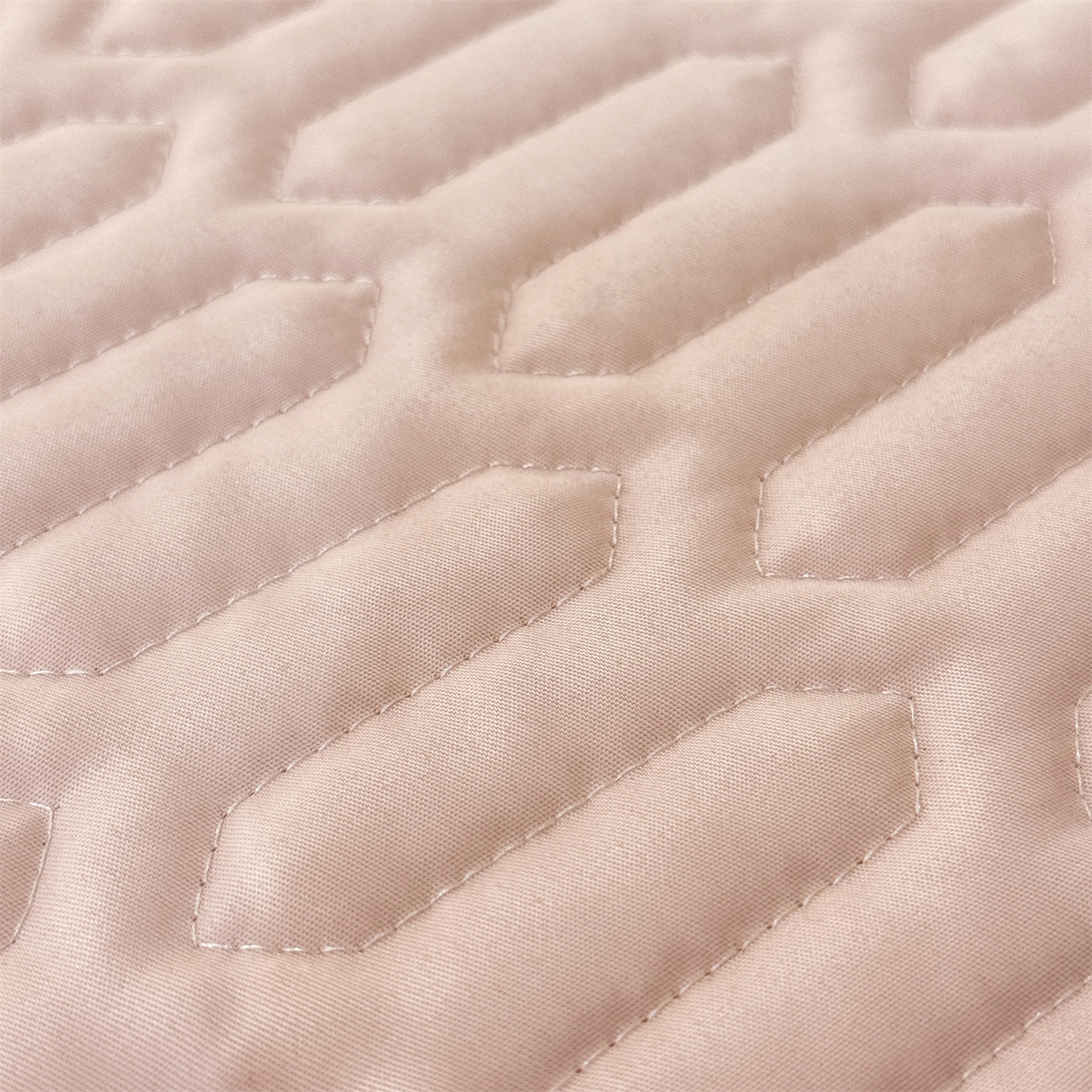 91家纺网 家纺一手货源 找家纺 优贝家纺 2026春夏新款提花水洗天丝冰丝天丝韩版夹棉床盖四件套 花涧-粉玉