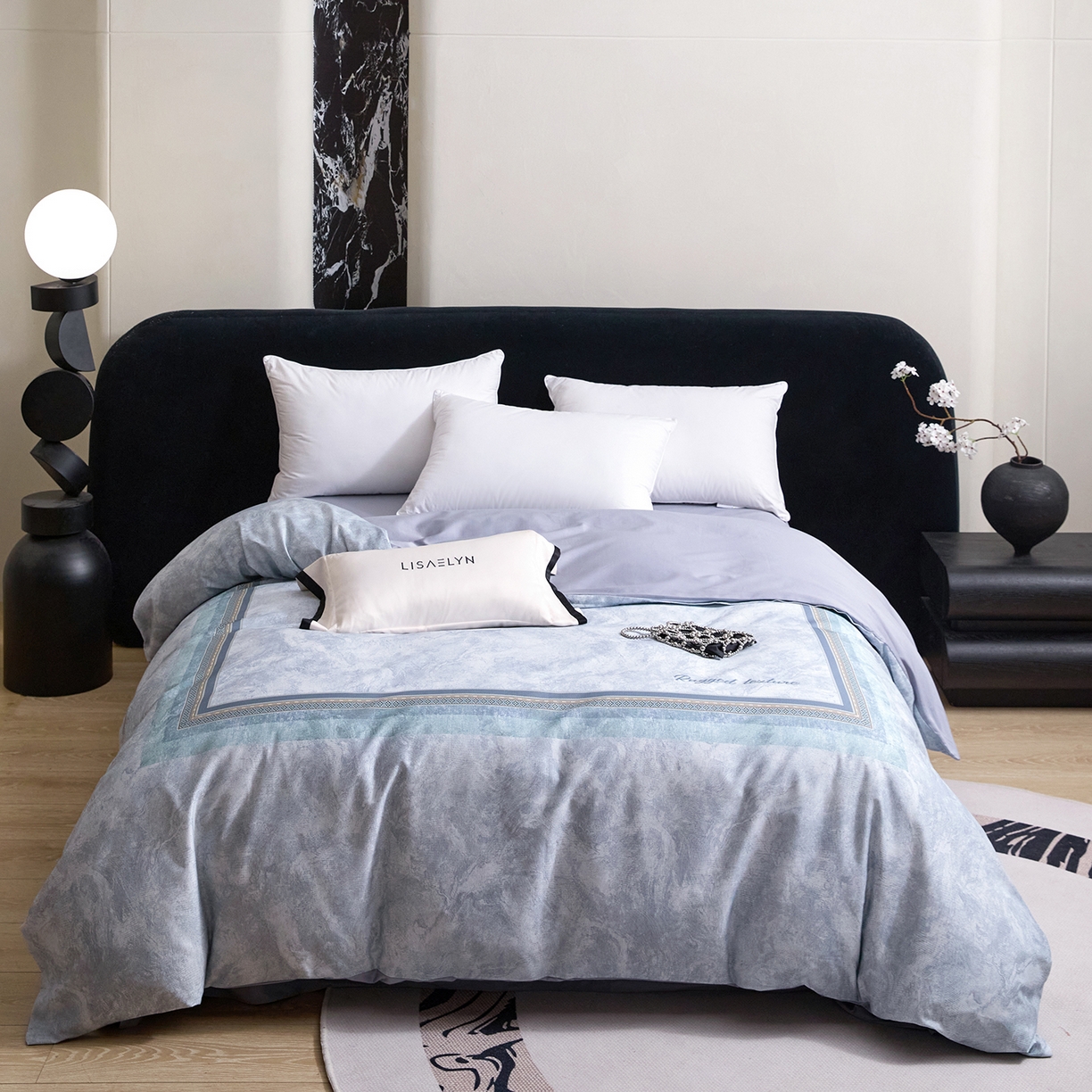 91家纺网 家纺一手货源 找家纺 梧桐树 2026新款60长绒棉平网大版系列四件套 P27罗卡芙兰