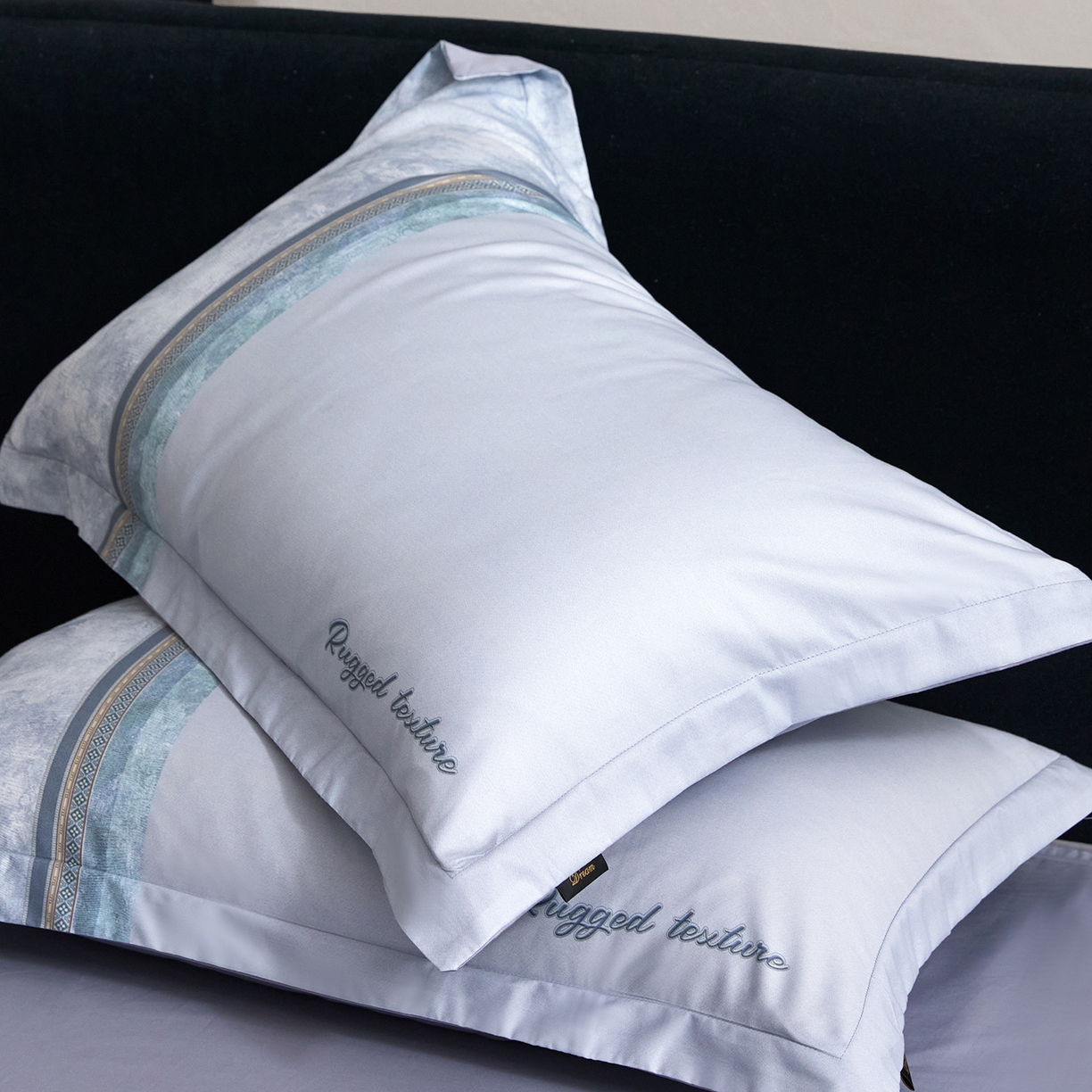 91家纺网 家纺一手货源 找家纺 梧桐树 2026新款60长绒棉平网大版系列四件套 P27罗卡芙兰