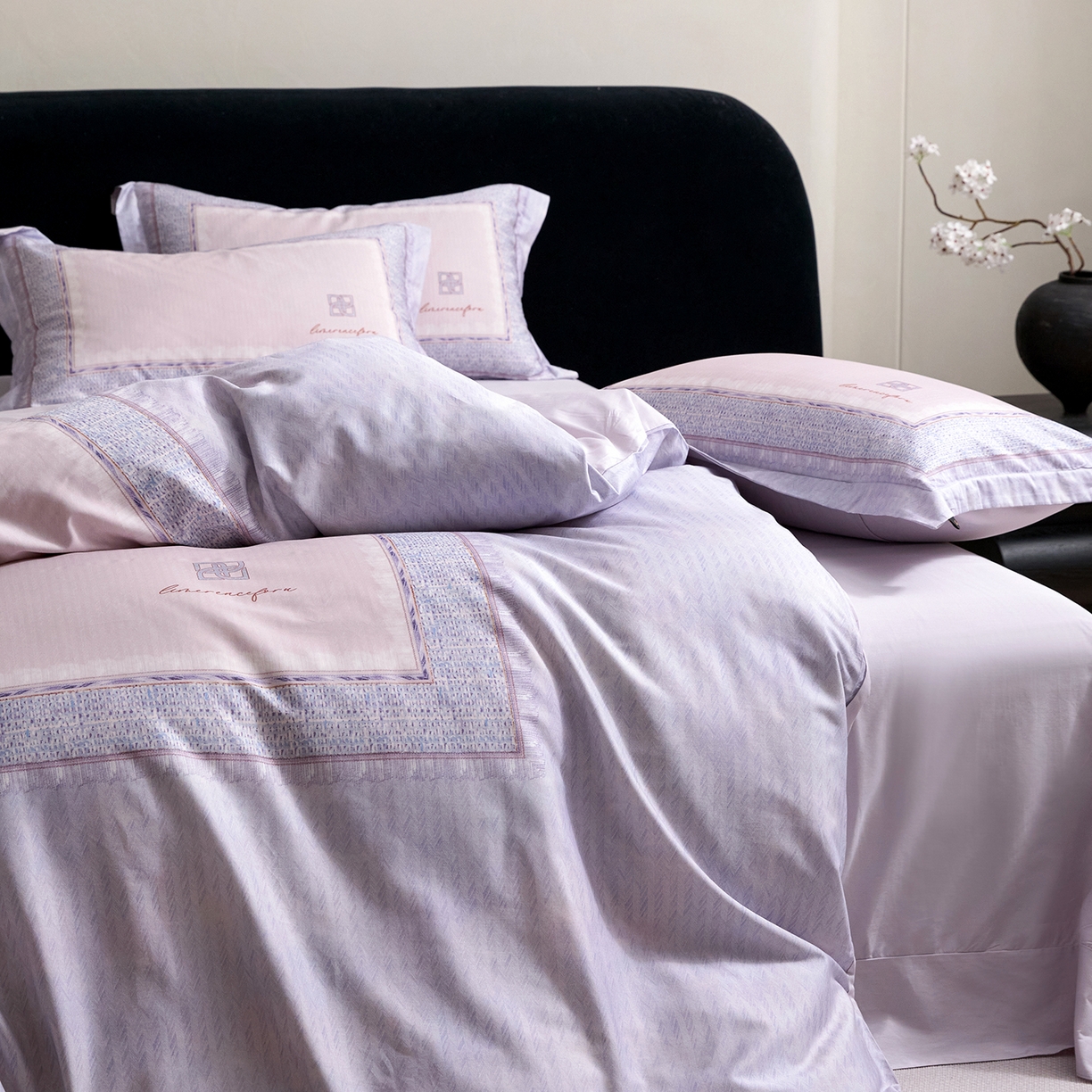 91家纺网 家纺一手货源 找家纺 梧桐树 2026新款60长绒棉平网大版系列四件套 P28罗曼紫