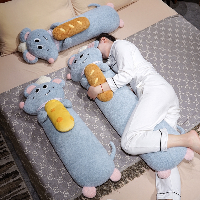 91家纺网 家纺一手货源 找家纺 仟亿莱 2026新款鼠大厨趣味长条抱枕 组合图仅供展示不可下单