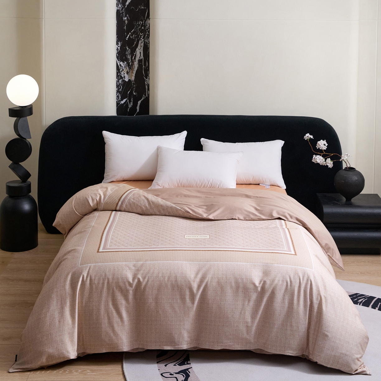 91家纺网 家纺一手货源 找家纺 梧桐树 2026新款60长绒棉平网大版系列四件套 P32漫巴黎咖