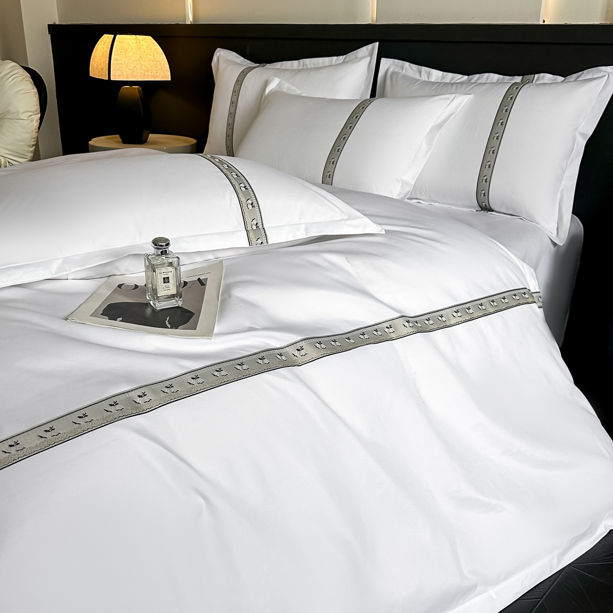 91家纺网 家纺一手货源 找家纺 梦庭帛美 2026新款酒店布草宾馆亲肤四件套 晚樱