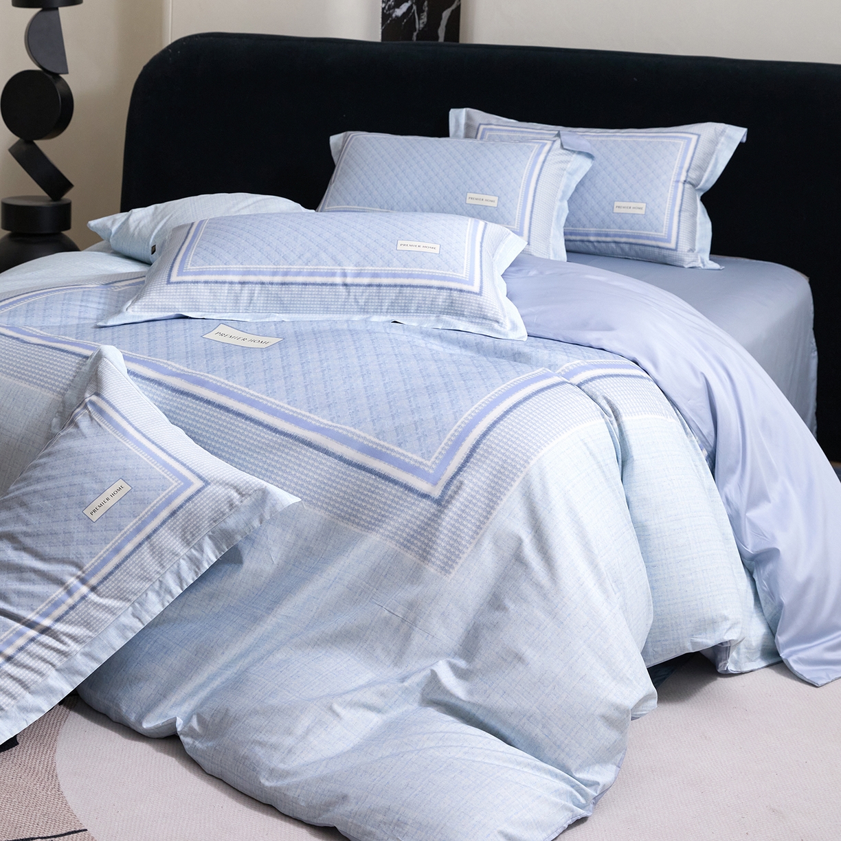 91家纺网 家纺一手货源 找家纺 梧桐树 2026新款60长绒棉平网大版系列四件套 P32漫巴黎蓝