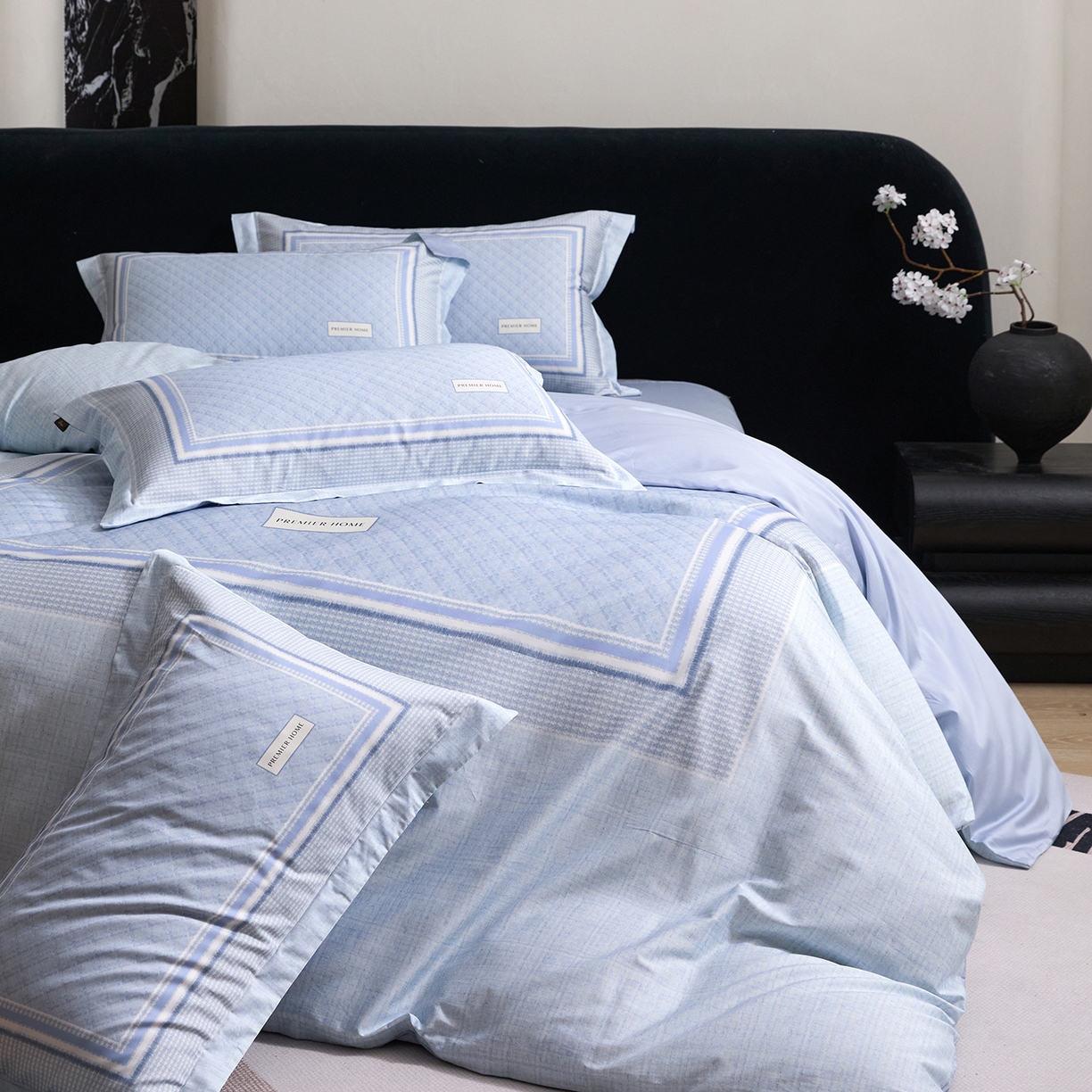 91家纺网 家纺一手货源 找家纺 梧桐树 2026新款60长绒棉平网大版系列四件套 P32漫巴黎蓝