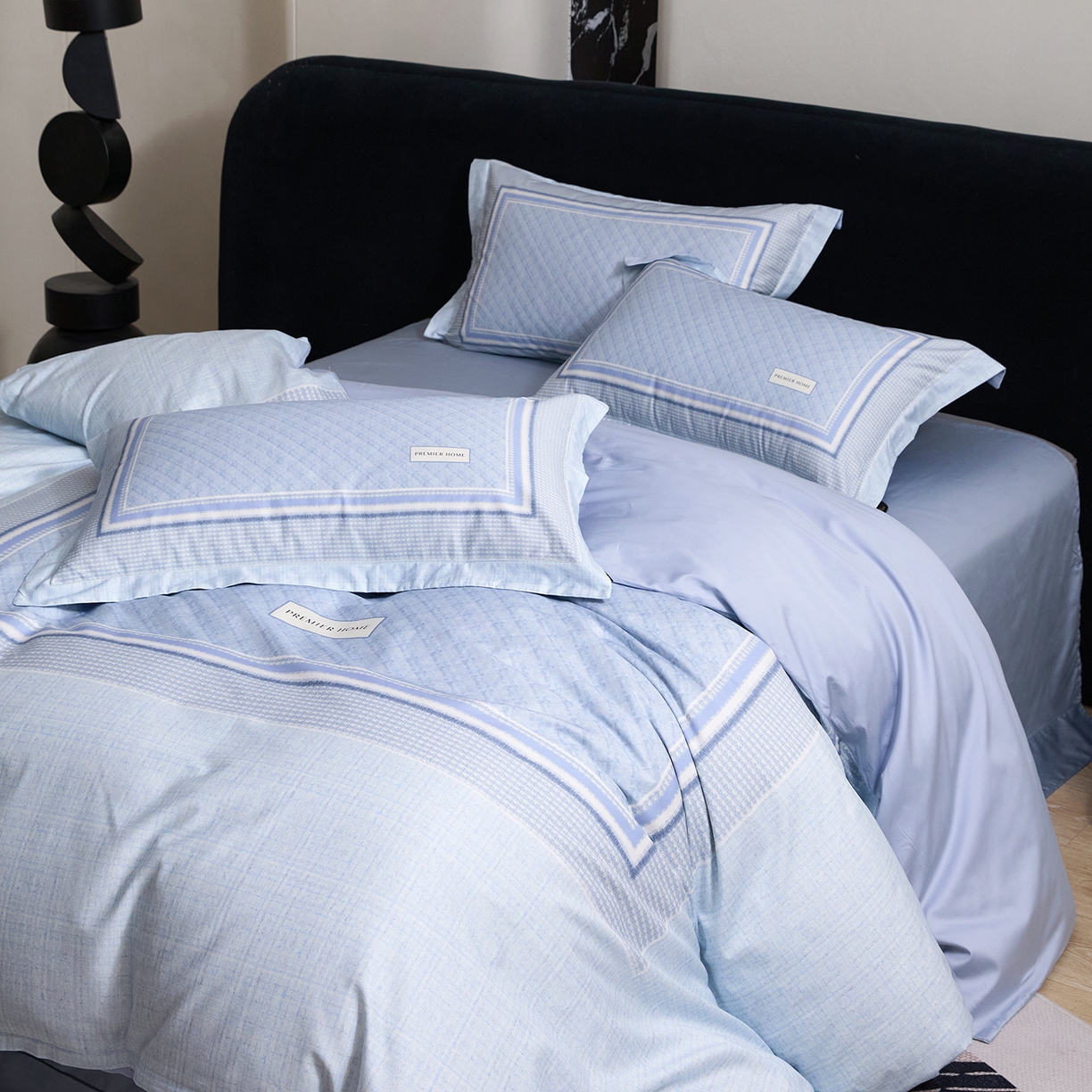 91家纺网 家纺一手货源 找家纺 梧桐树 2026新款60长绒棉平网大版系列四件套 P32漫巴黎蓝