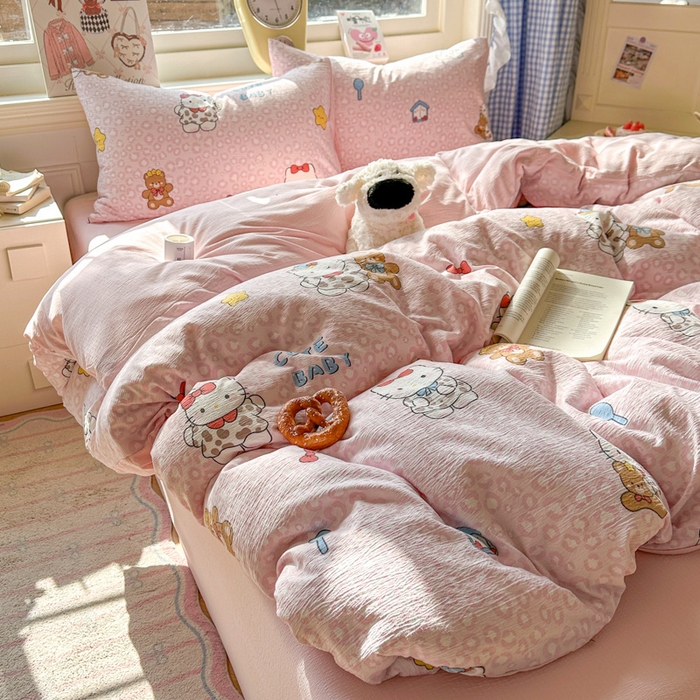 91家纺网 家纺一手货源 找家纺 女子家纺 2026春夏新款云感皱皱纱小清新四件套 哈喽猫咪-粉