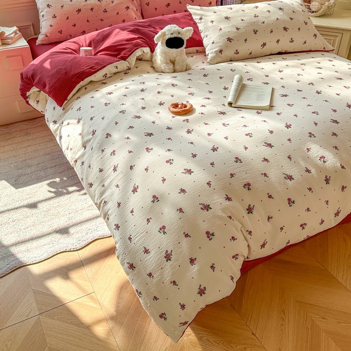 91家纺网 家纺一手货源 找家纺 女子家纺 2026春夏新款云感皱皱纱小清新四件套 玫瑰园