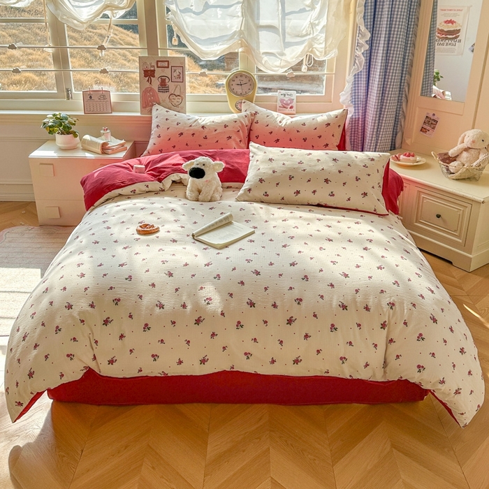 91家纺网 家纺一手货源 找家纺 女子家纺 2026春夏新款云感皱皱纱小清新四件套 玫瑰园