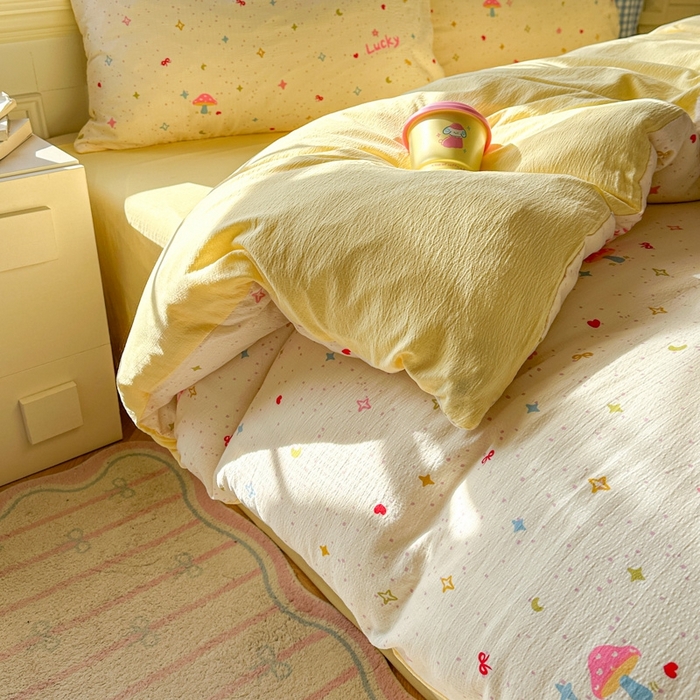 91家纺网 家纺一手货源 找家纺 女子家纺 2026春夏新款云感皱皱纱小清新四件套 幸运星