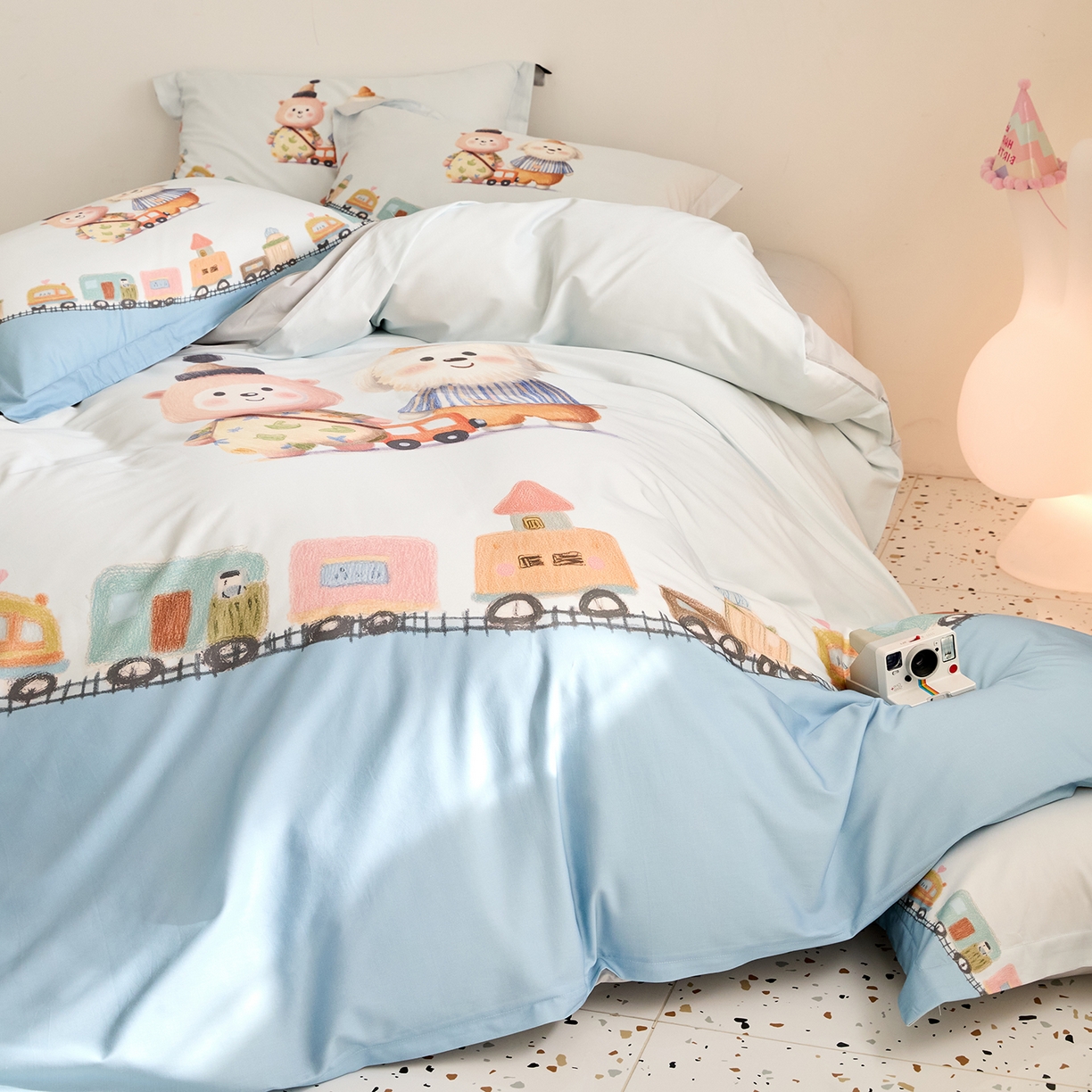 91家纺网 家纺一手货源 找家纺 梧桐树 2026新款60长绒棉平网大版系列四件套 P36好伙伴蓝