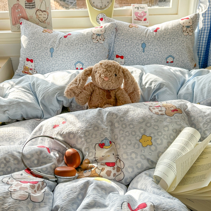 91家纺网 家纺一手货源 找家纺 女子家纺 2026春夏新款云感皱皱纱小清新四件套 哈喽猫咪-蓝